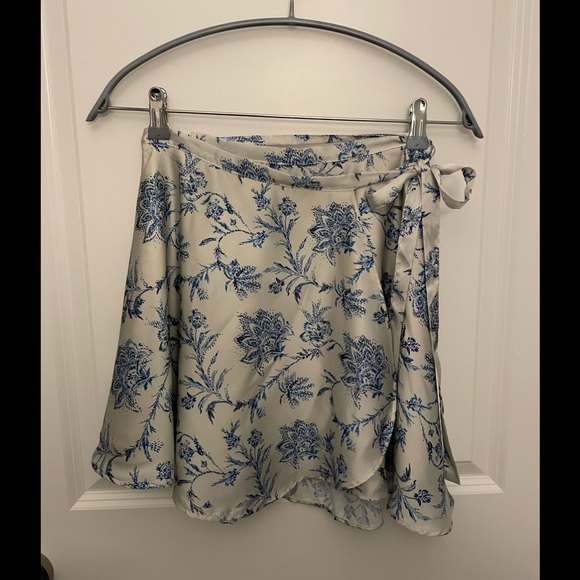 Must go before 27th! Urban Outfitters Satin Wrap Skirt - Picture 2 of 4